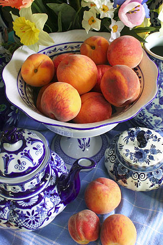 Still Life With Peaches