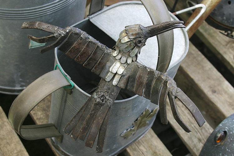 Steel Hummingbird