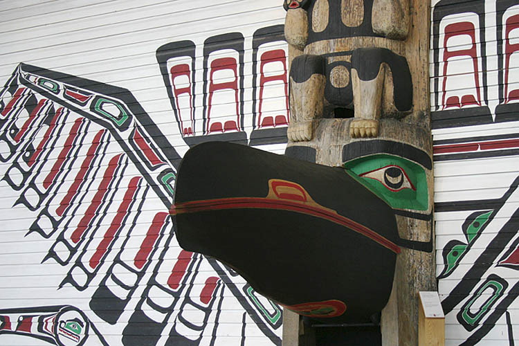 Chief Wakas Pole