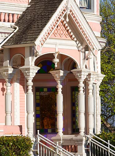 Pink and White Entry