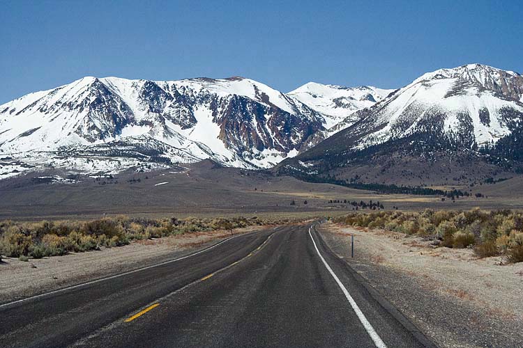 Towards the Mountains