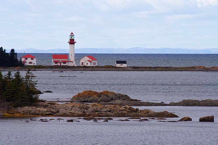 Lighthouse, MÃ©tis-sur-Mer