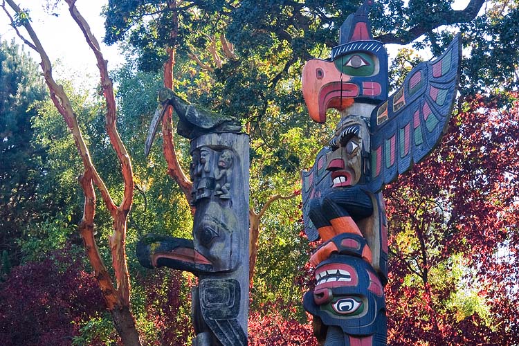Totem Poles & Arbutus