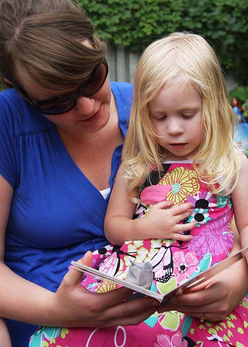 Reading with Melissa