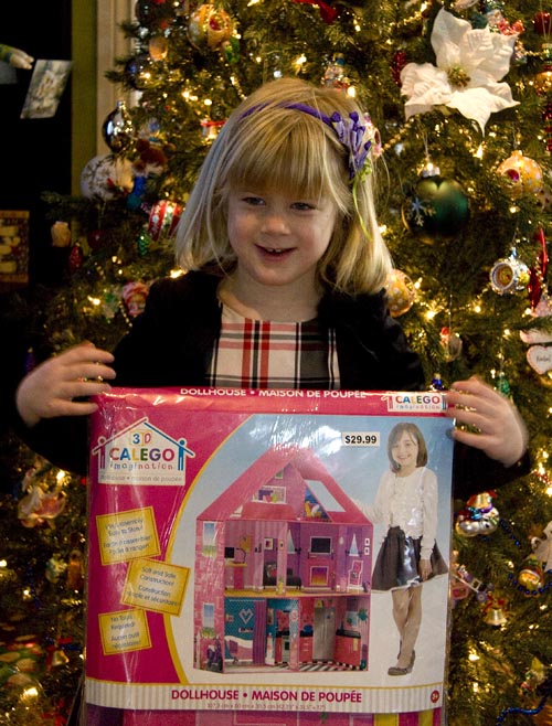 "I Have a Barbie House!"