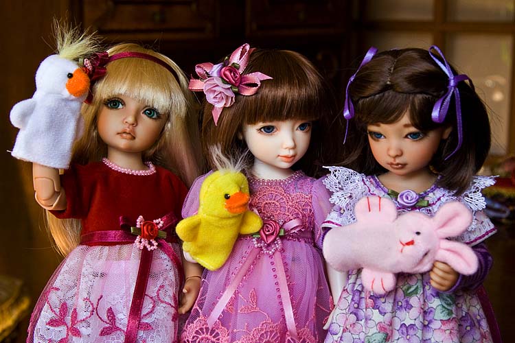 Girls with Puppets