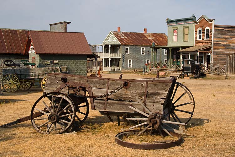 Crumbling Wagon