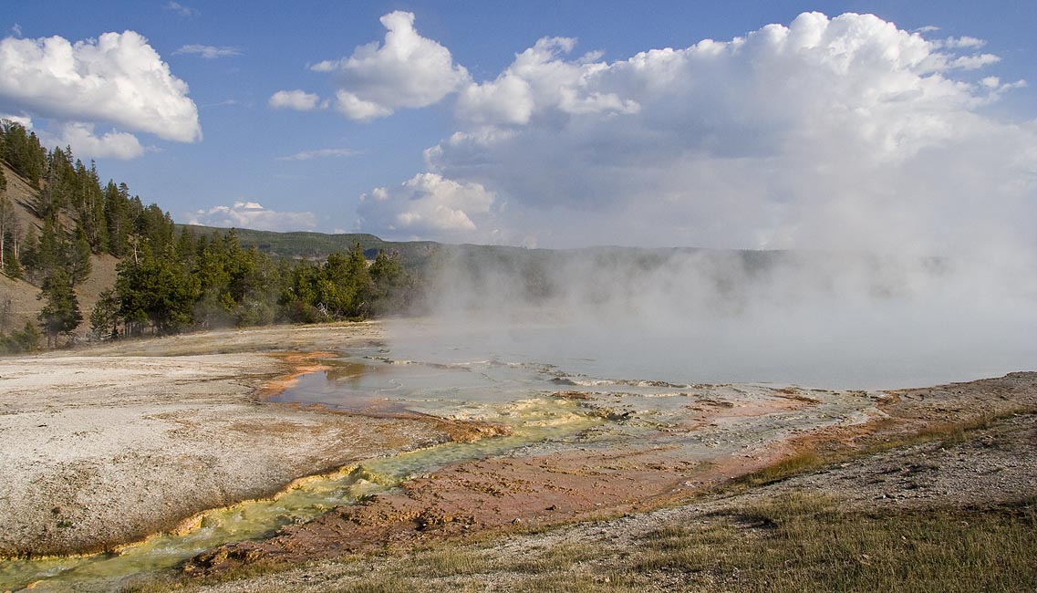 Midway Geyser Basin