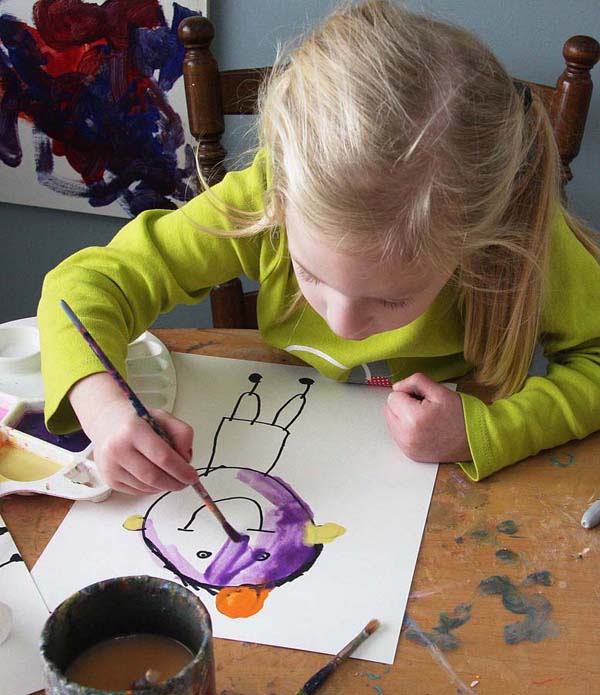Natalya Paints Her Mom's Head Purple