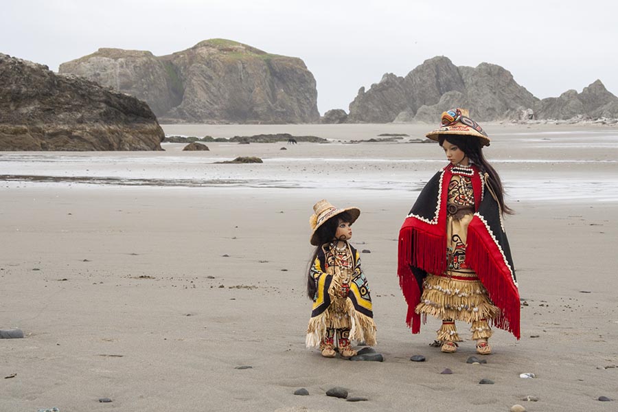 Asa and Byuri on the Beach