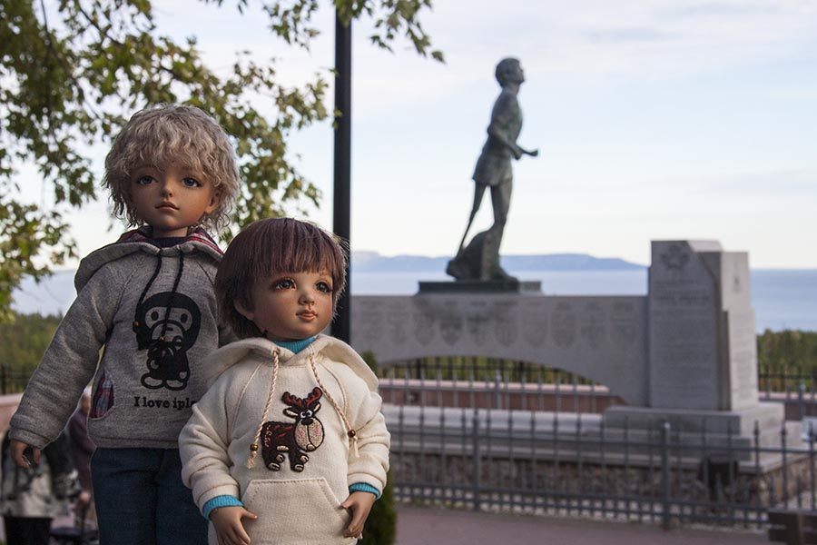 Coco & Milo at the Terry Fox Memorial