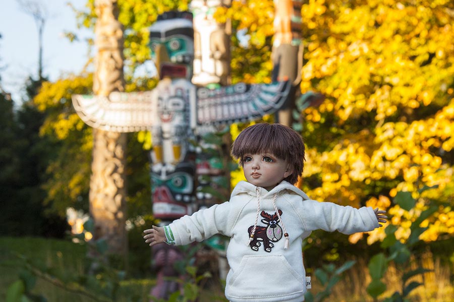 "Look I'm a Thunderbird!"