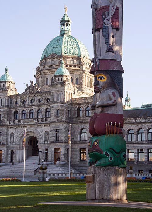 Totem Pole in Front of the Parliament Buildings