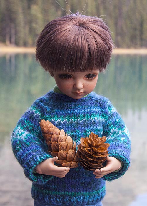 "Look at These Huge Pinecones!"