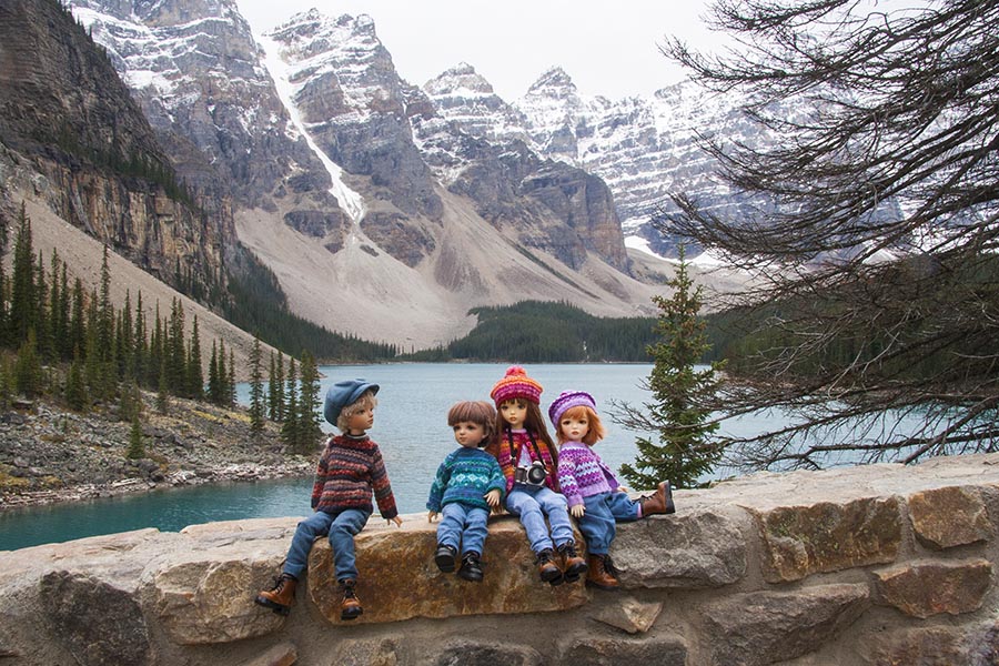 Posing with the Scenery