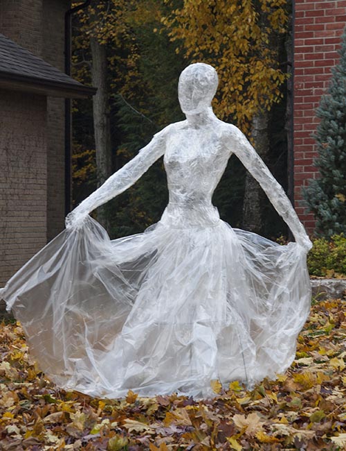Dancing Ghost