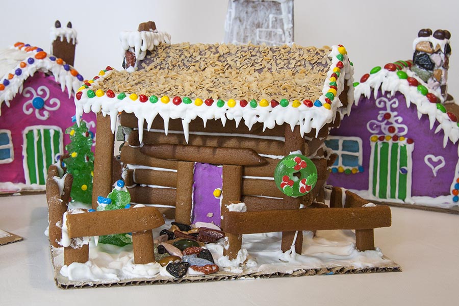 Jan's Gingerbread Log Cabin