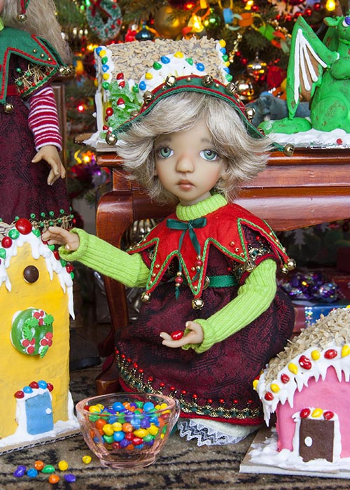 Decorating the Gingerbread House