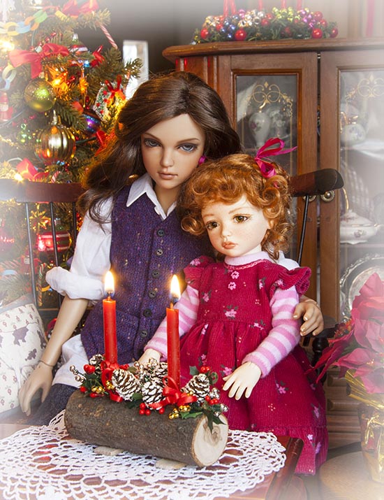 Enjoying the Yule Log Together