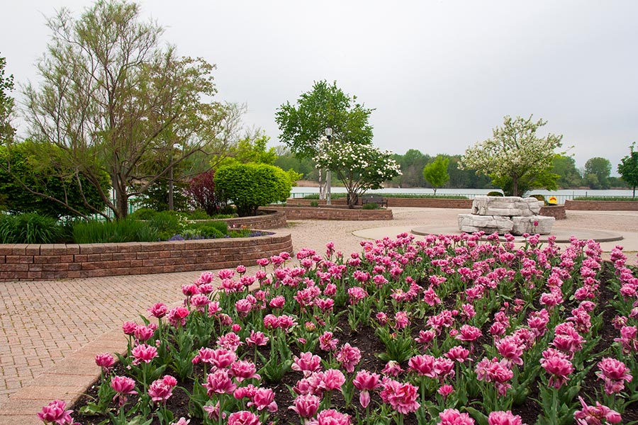 Park Along the Detroit River