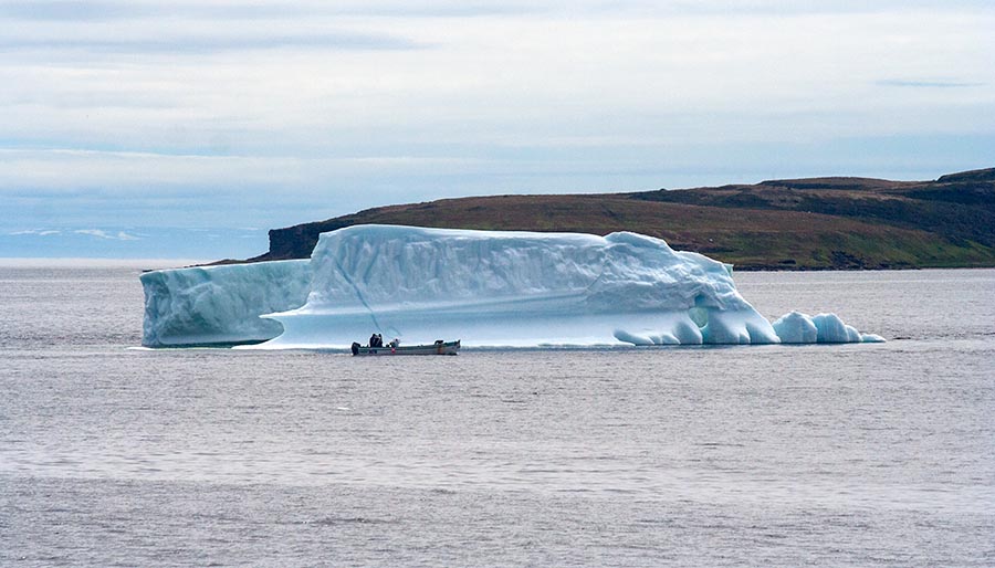 Iceberg in L'Anse au Loup
