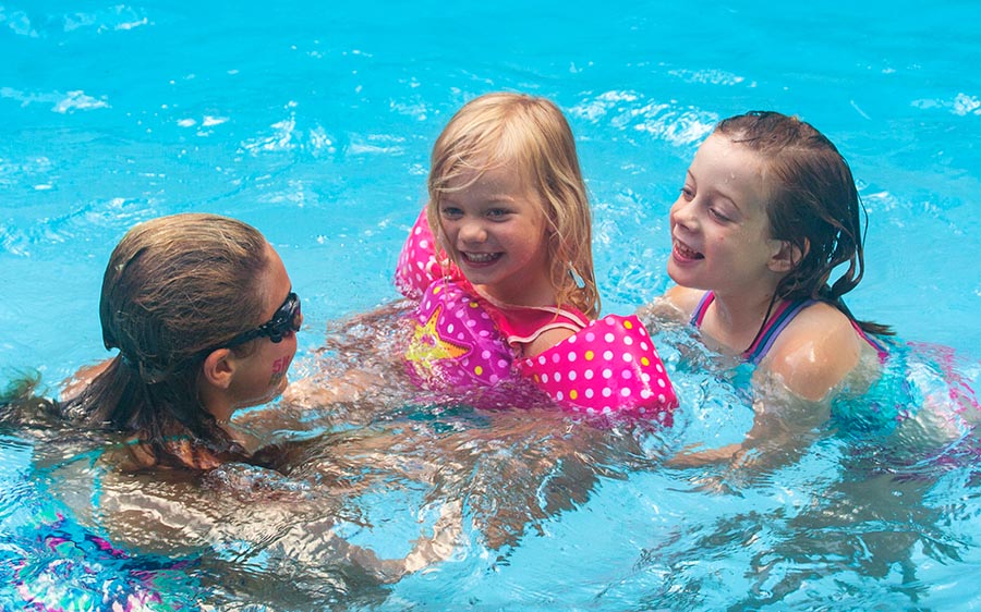 Teagan having fun with Marie and Siena