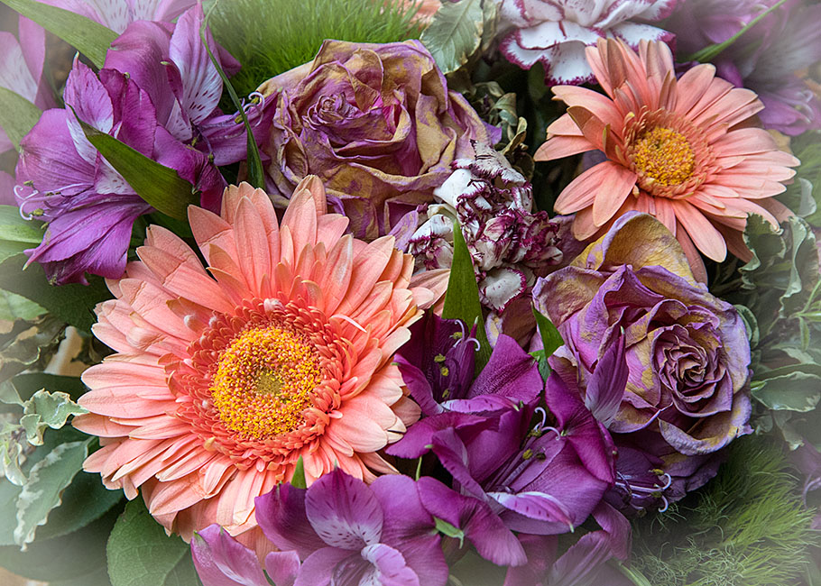Fading Bouquet