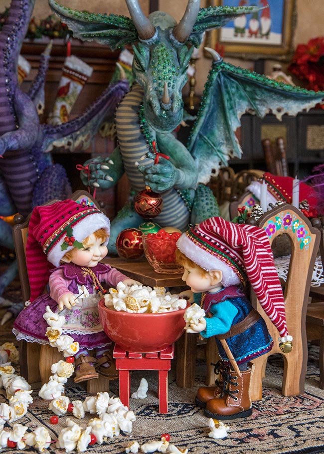 Stringing Up the Popcorn
