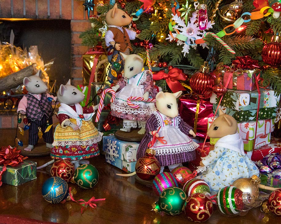 Decorating the Tree