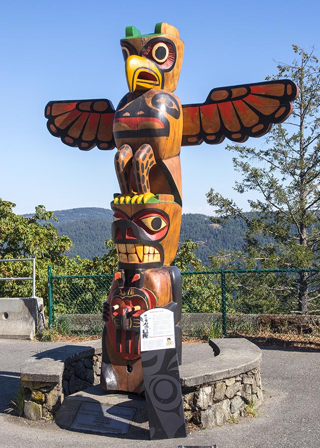 Totem Pole at the Malahat Lookout