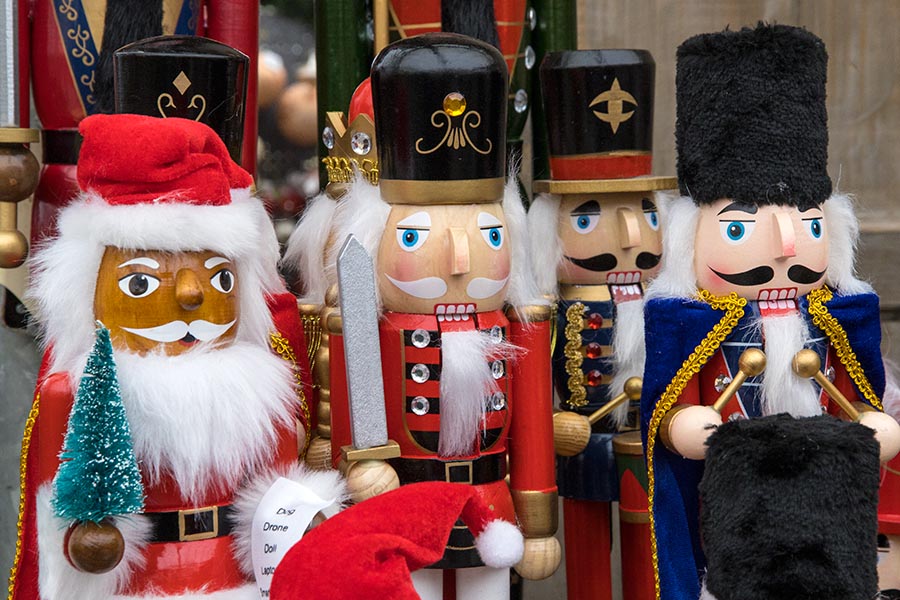 Nutcrackers at Vandermeer