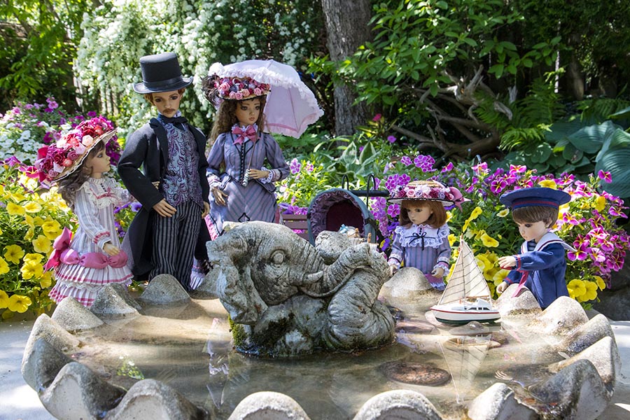 Sailing in the Fountain